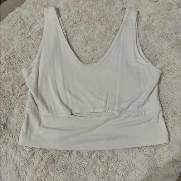 crop top - Picture 1 of 1